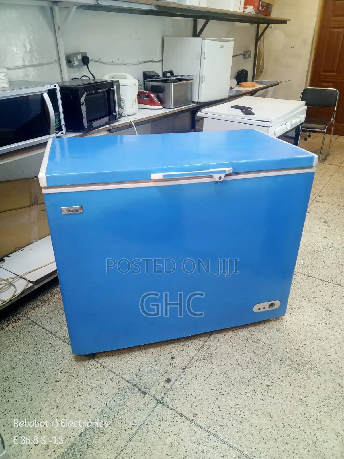 (Blue) 200l Freezer
