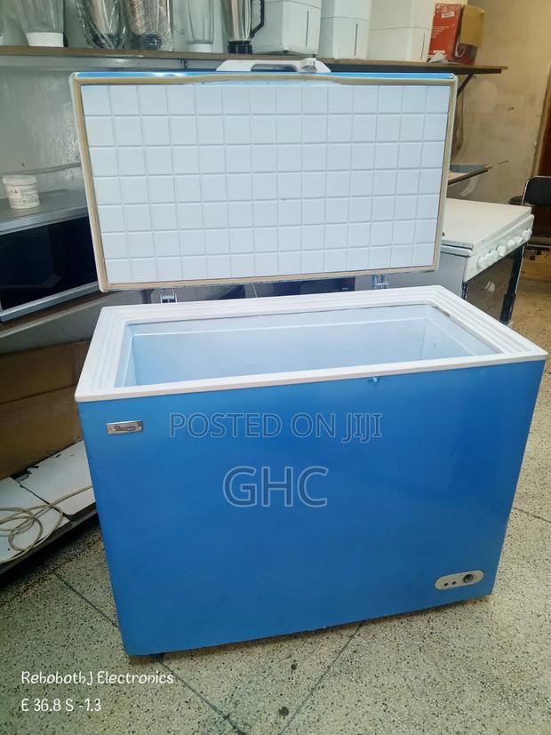 (Blue) 200l Freezer - thumbnail 3