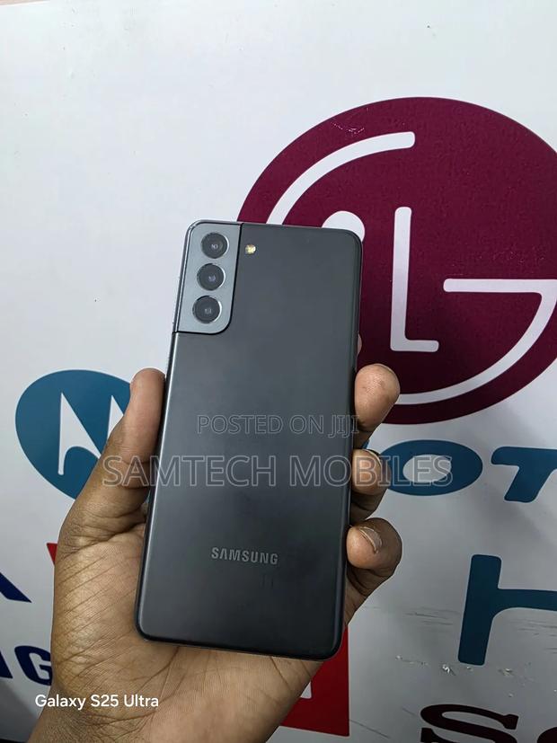 Samsung Galaxy S21 5G 128 GB Gray - main view