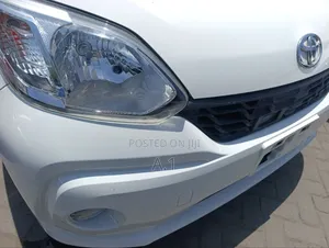 Toyota Passo 1.0 FWD 2019 White