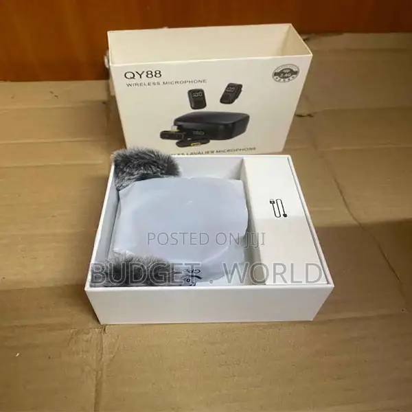 . Qy88 Portable Wireless Microphone With Magnetic Clip Case