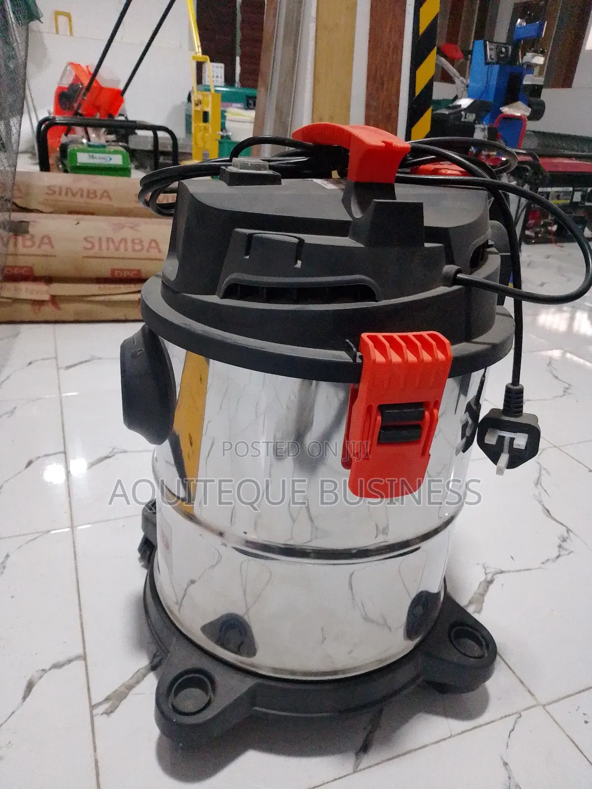 Vacuum Cleaner 20l Astramilano