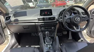 Mazda Axela 2018 White