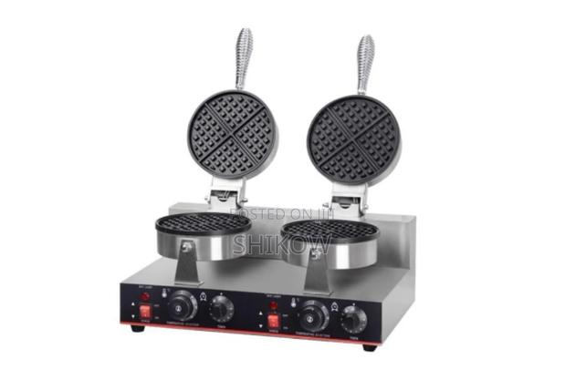 Electric Waffle Maker Machine - main view