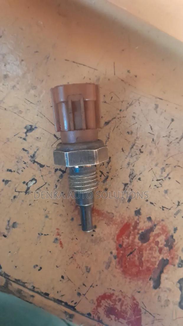 Suzuki Solio Temperature Sensor/Coolant Sensor - main view
