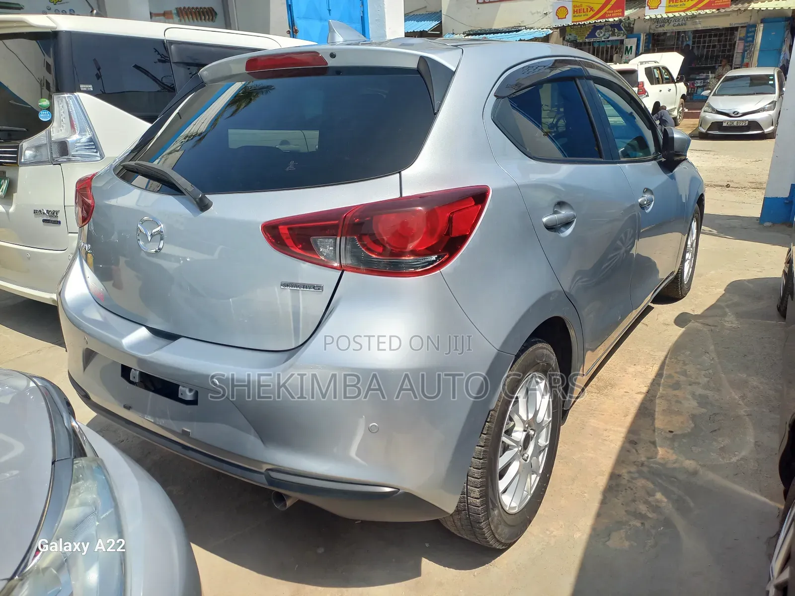 Mazda 2 2019 Silver