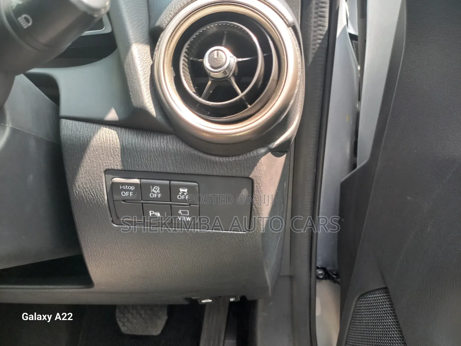 Mazda 2 2019 Silver