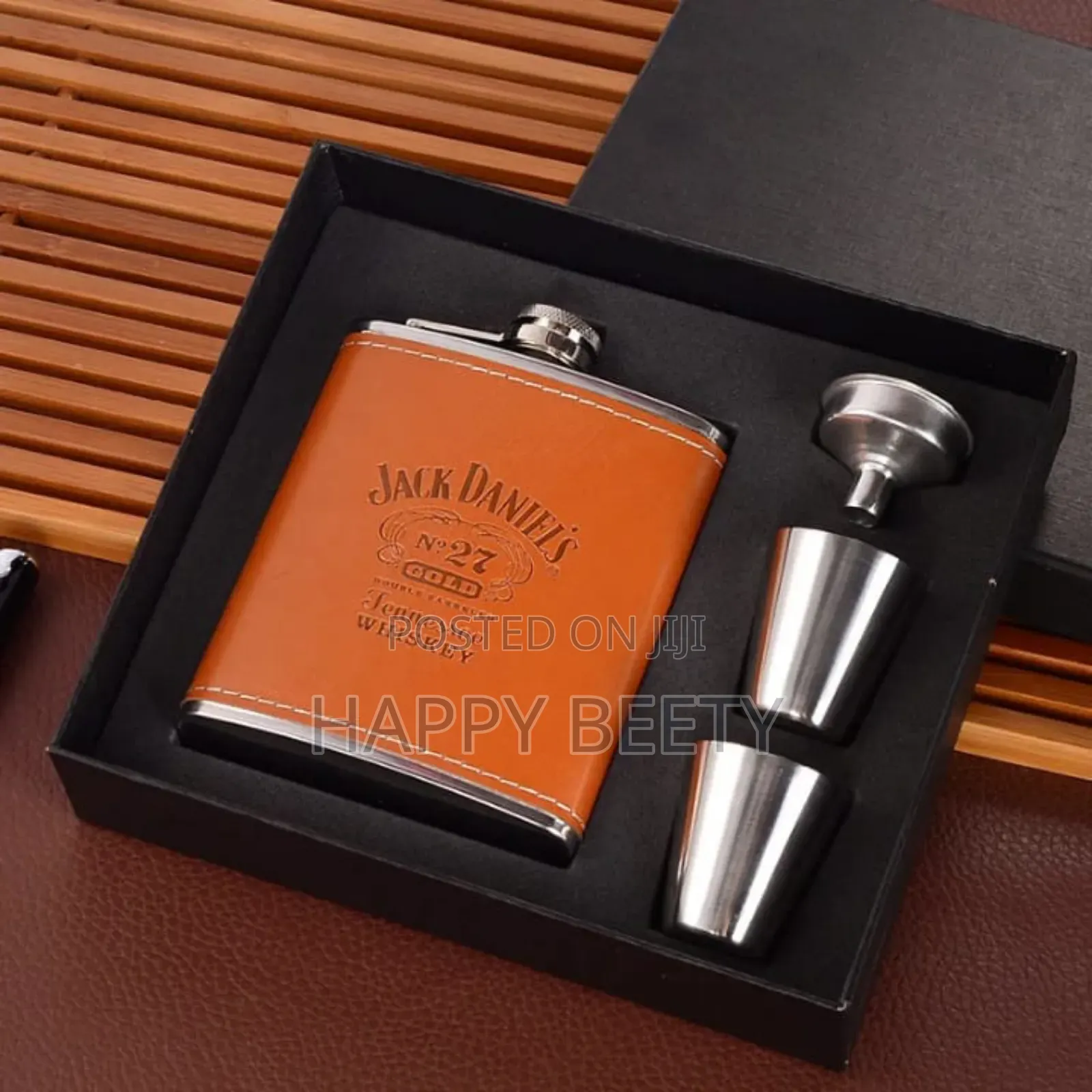 *Jack Daniel's Branded Whiskey Flask
