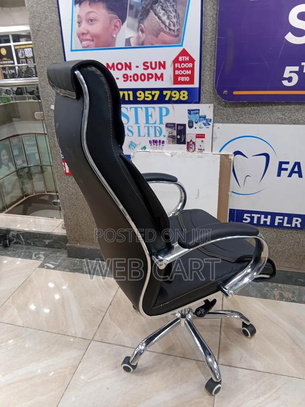 Ergonomic Executive Leather Office Chair