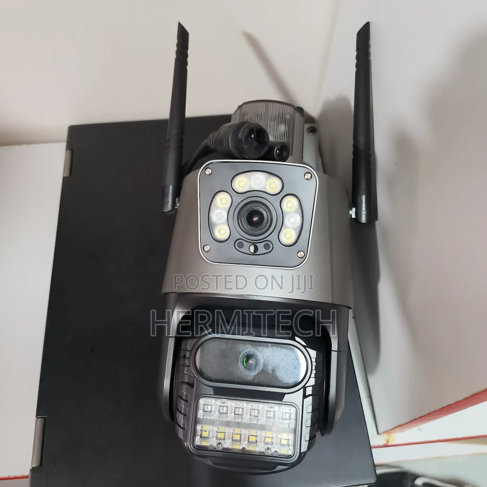 Dua Lens 4g Electric Cameras With Ethernet Port and Siren