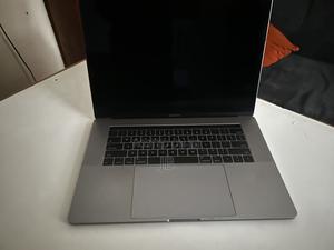Laptop Apple MacBook Pro 2017 16GB Intel Core i7 SSD 16 GB - main view