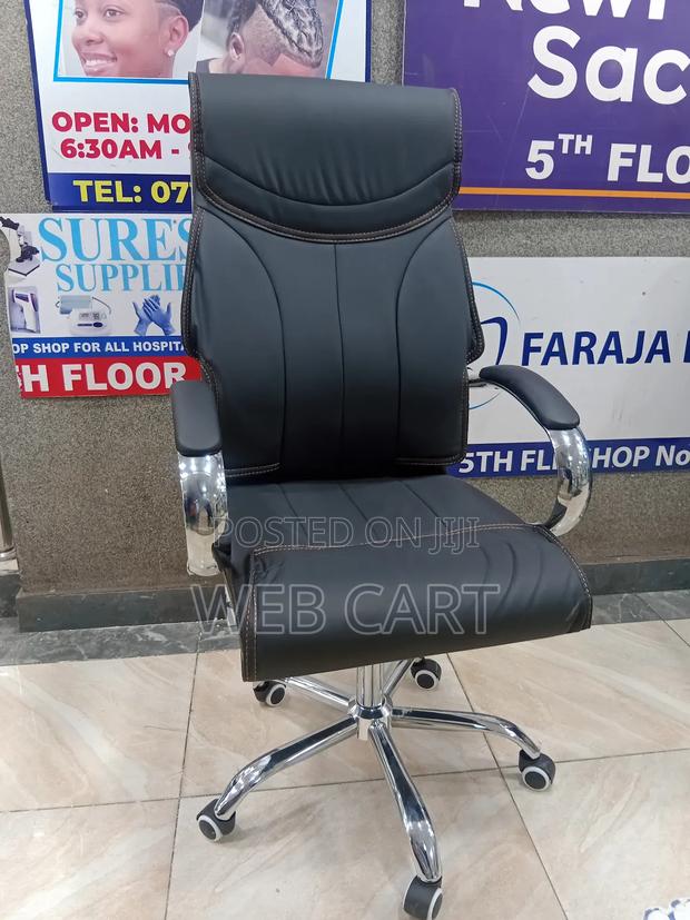 Modern Ergonomic Executive Leather Chair