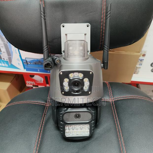 Dual Lens 4g Cameras Alarm Siren and Ethernet Cable Port