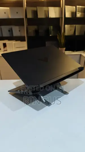 Laptop HP Victus 15 16GB AMD Ryzen 7 SSD 512GB