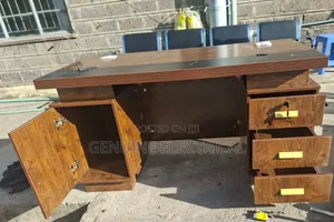 Imported Office Desk 1.4m