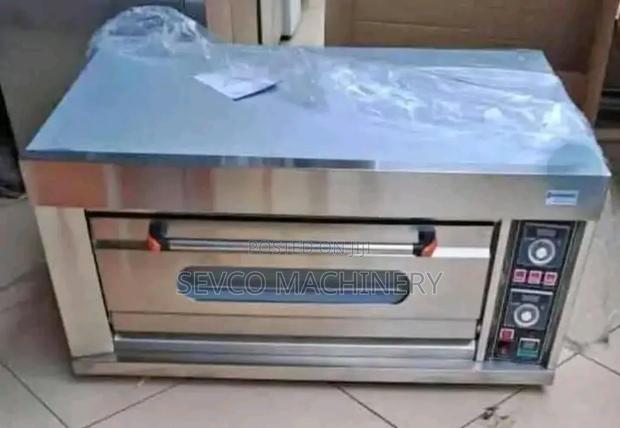 Heavy Duty 1 Deck 2 Trays Industrial Gas Oven