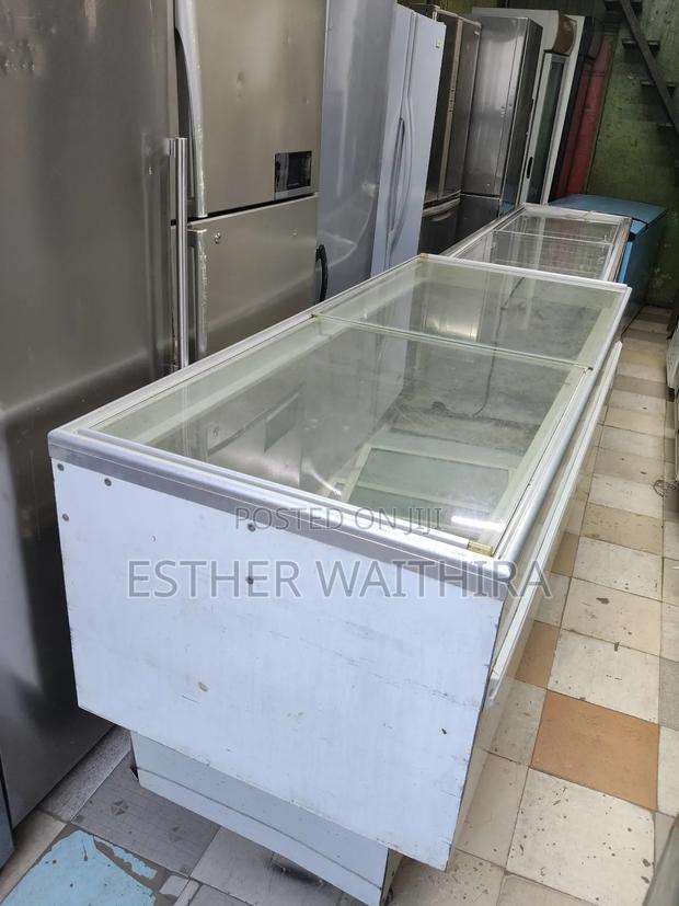Well Maintained Display Chest Freezer - thumbnail 2