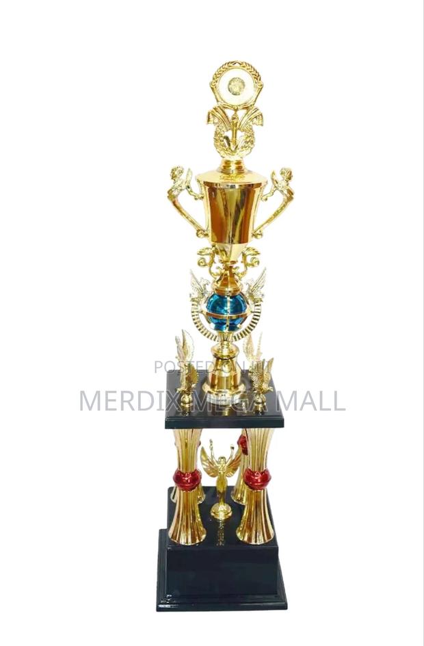 Qx027,Trophy,Trophy Cups,Trophies - main view