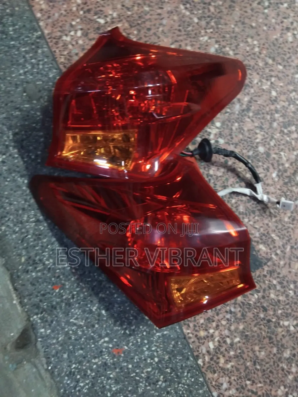 Toyota Auris 2012 Taillights