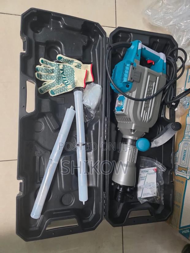 Total Demolition Hammer – High Performance