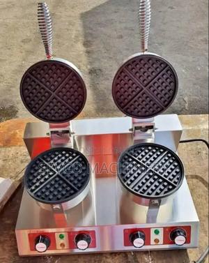 Heavy Duty Double Waffle Baker Machine - thumbnail 2