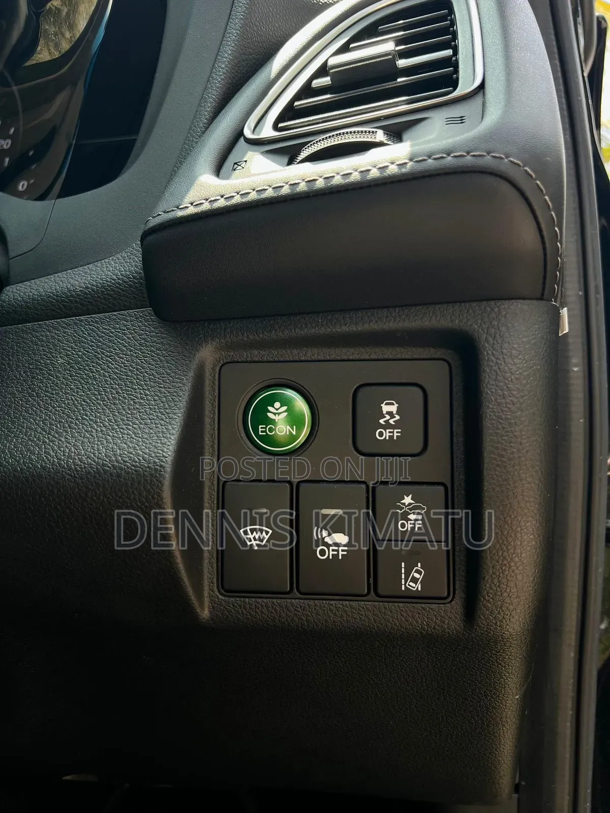 Honda Vezel 2019 Ivory
