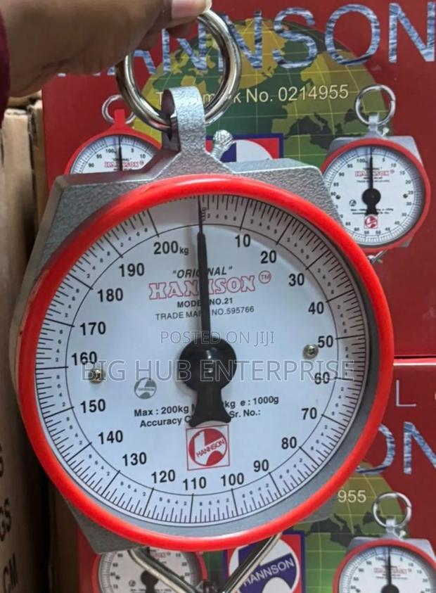 200kg Hanging Dial Scale - Reliable and Accurate Weighing - main view