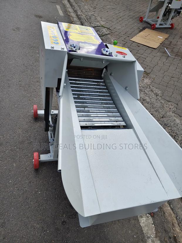 High Speed Chaff Cutter Machine With 3hp Electric Motor - thumbnail 3