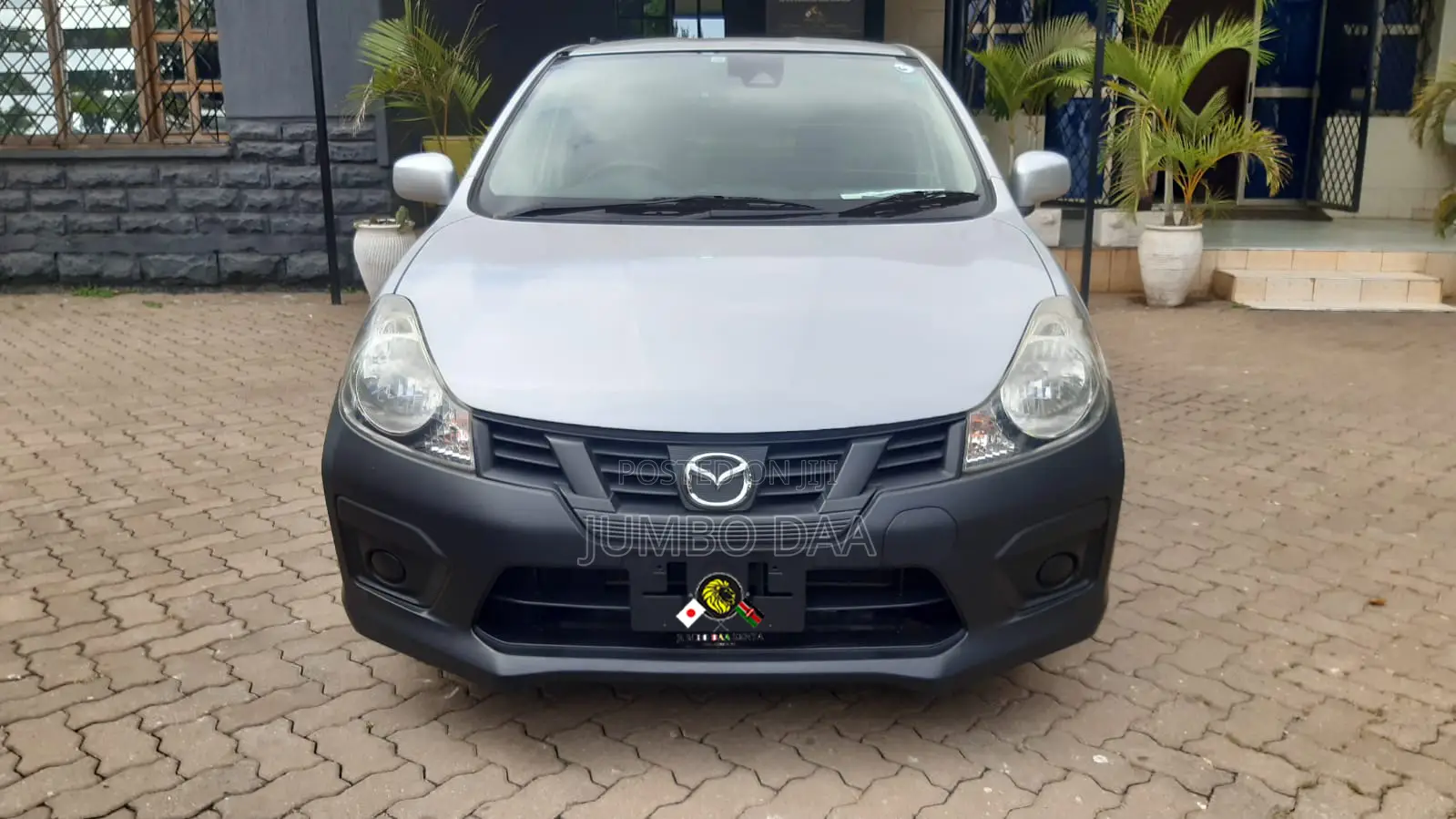 Mazda Familia 2017 Gray