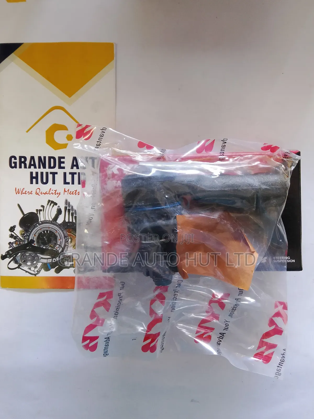 Tie Rod End Toyota Hilux Revo (Kyb Brand)