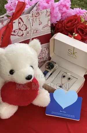 Birthday Women's Watch Set a Matching Necklace and Earrings