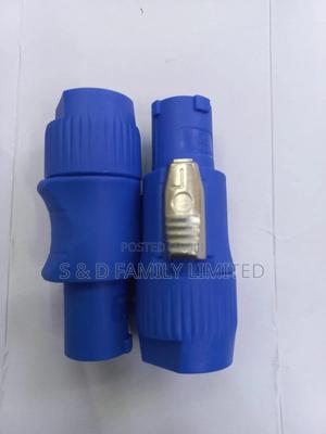 Powercon Speakon - main view