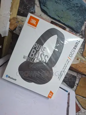 JBL 520 Bluetooth Headphones Wireless With Mic