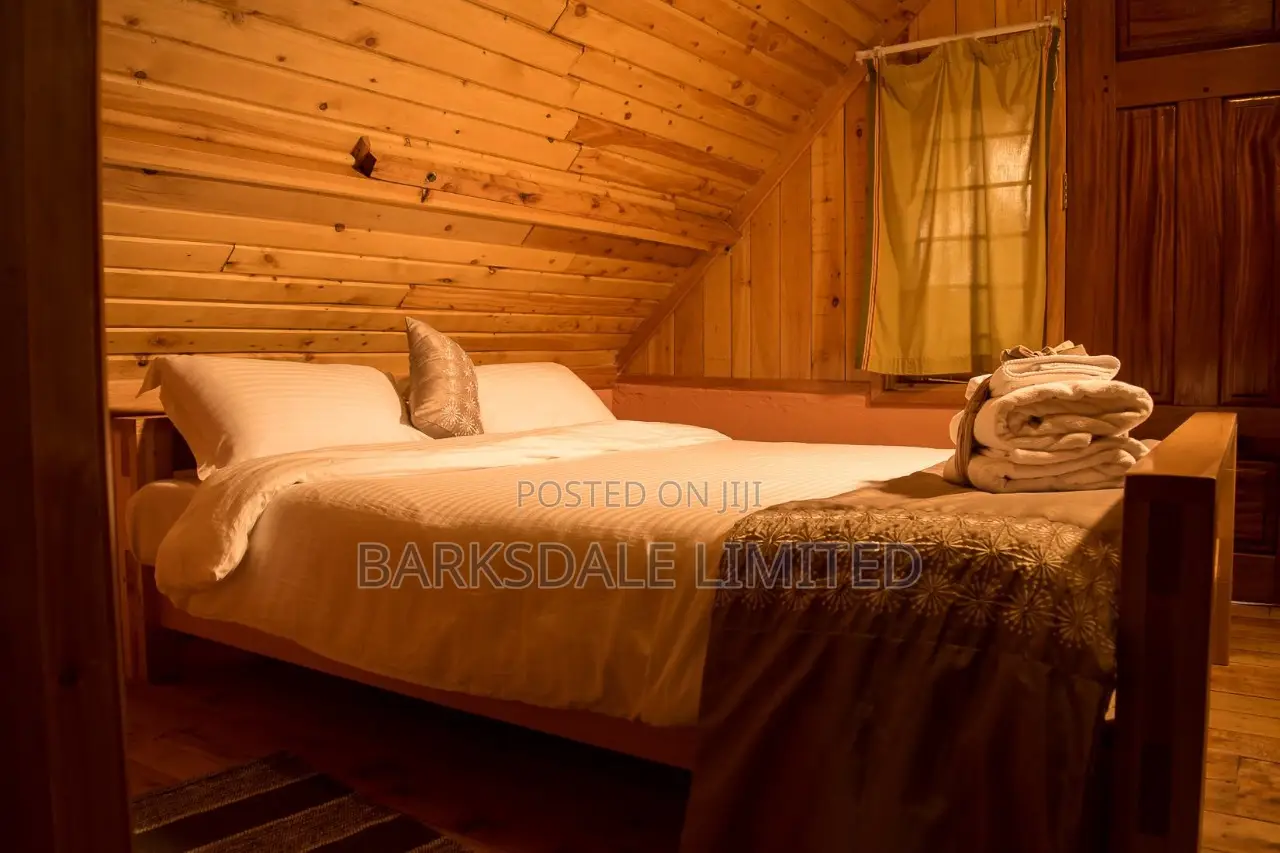 Gilgil Retreat Luxury Resort 2 Acres Tents Bar Restaurant Boardroom,