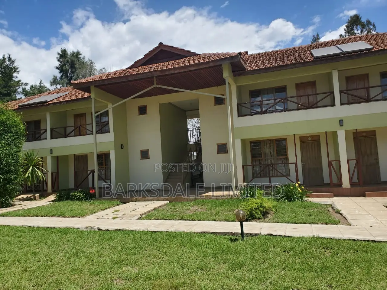 Gilgil Retreat Luxury Resort 2 Acres Tents Bar Restaurant Boardroom,