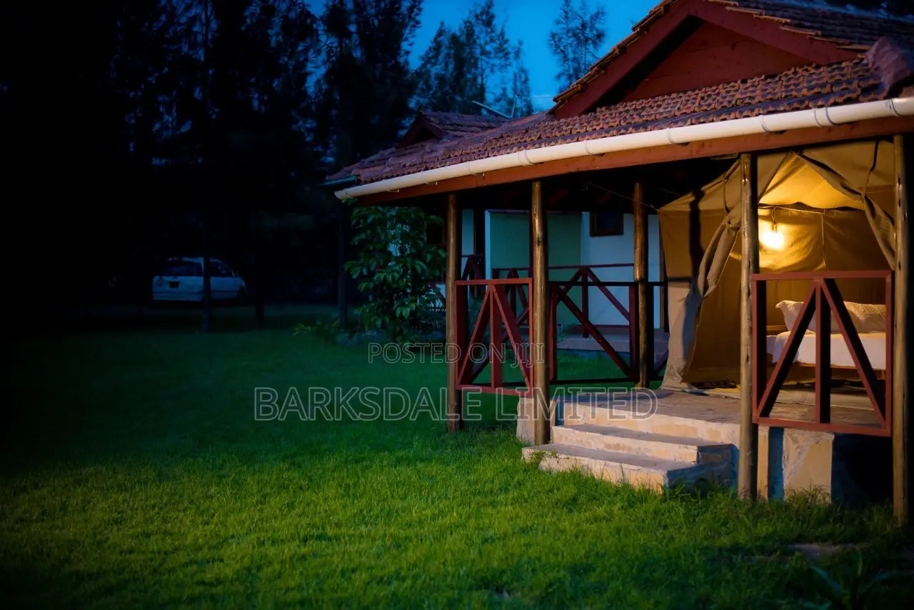 Gilgil Retreat Luxury Resort 2 Acres Tents Bar Restaurant Boardroom,