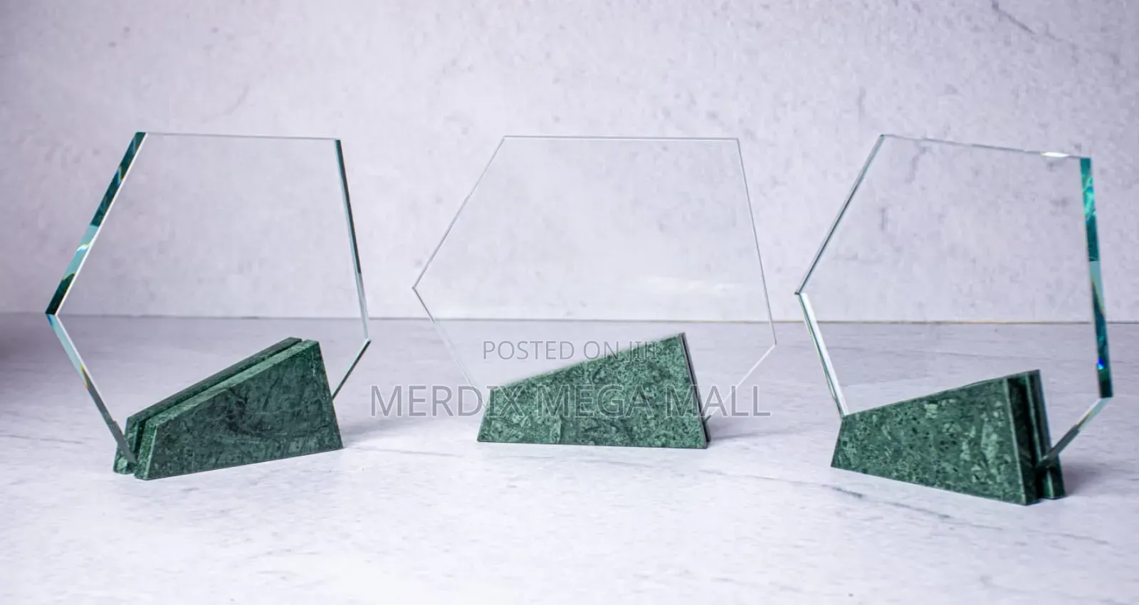 Kny-25 Crystal Award,Awards
