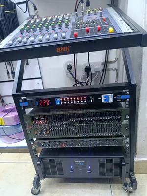 Soundcraft Public Address System 8channels Mixer Eq Crossover and Amp