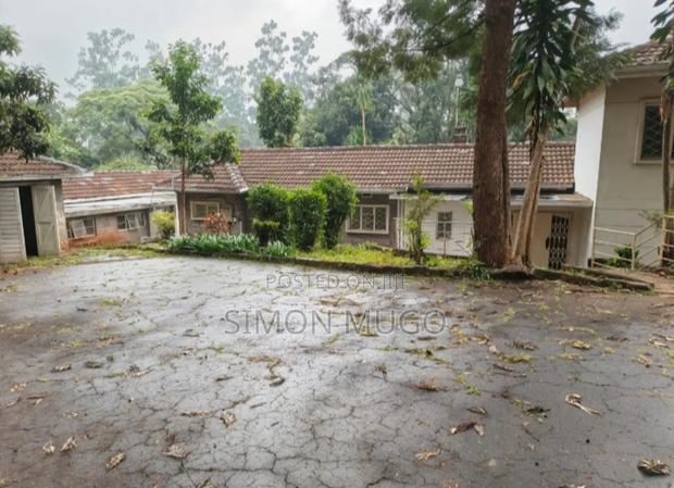 Old Muthaiga Prime 1 Acre With an Old Home - thumbnail 4