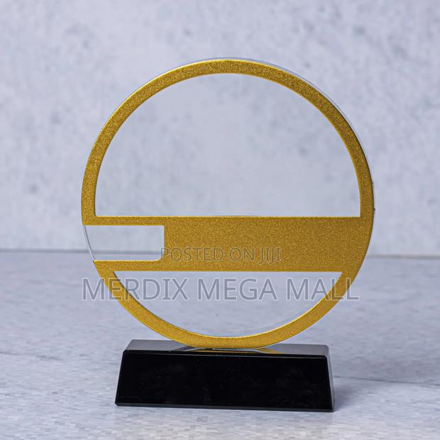 0134a Crystal Awards, Awards - main view