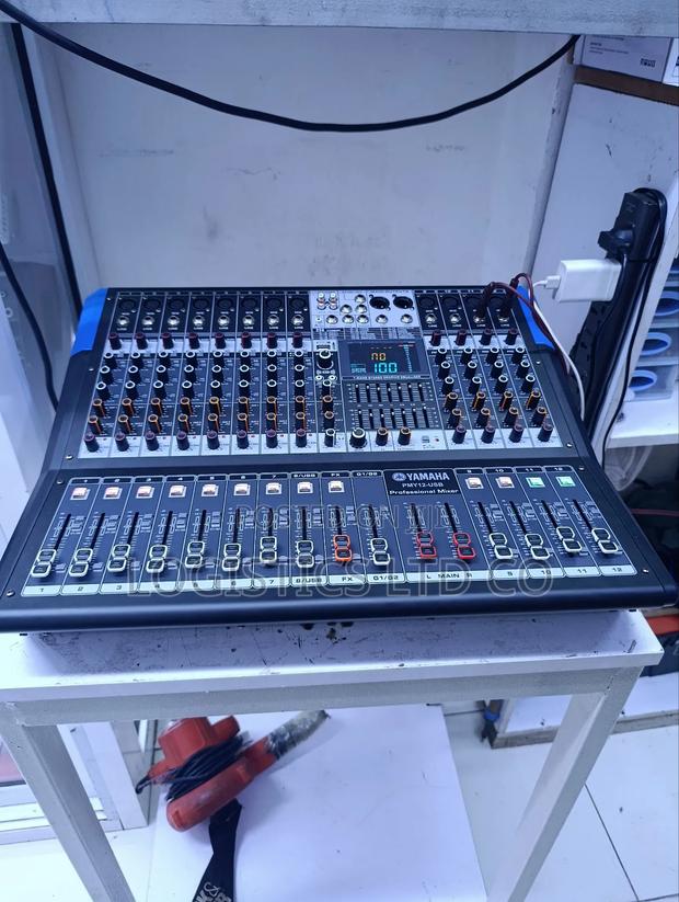 Yamaha Pmy-12 Usb 12 Channels Powered Mixer - thumbnail 3