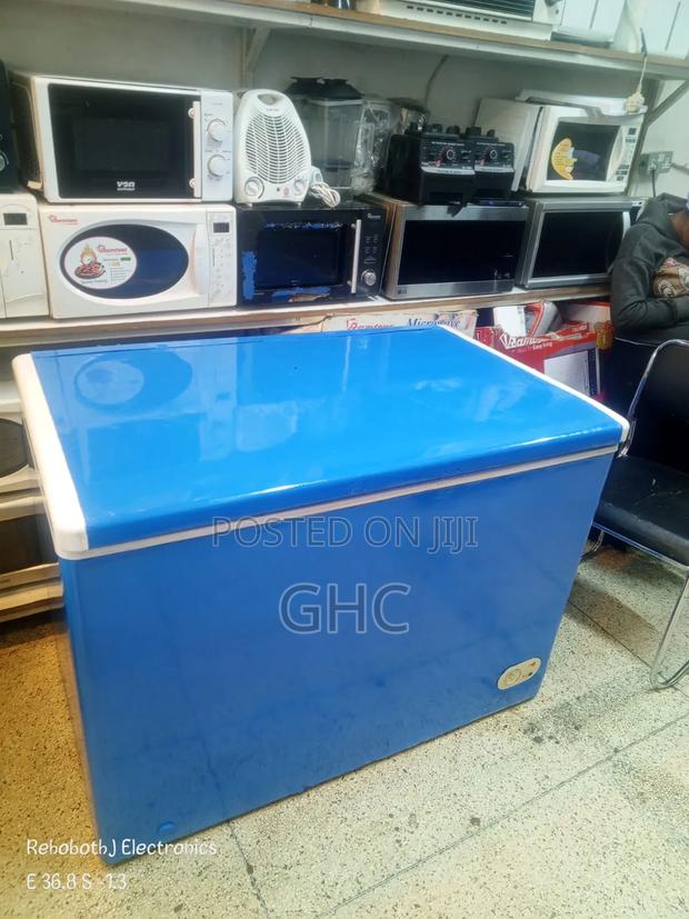 (Blue) 300l Freezer - thumbnail 2