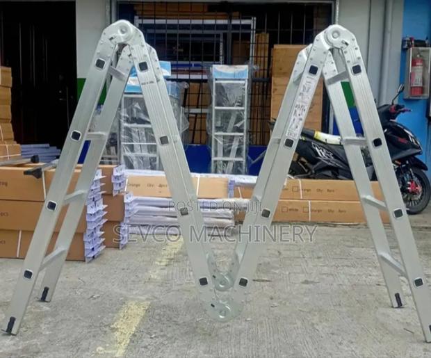 Heavy Duty 4×5 Aluminium Foldable Ladder - main view