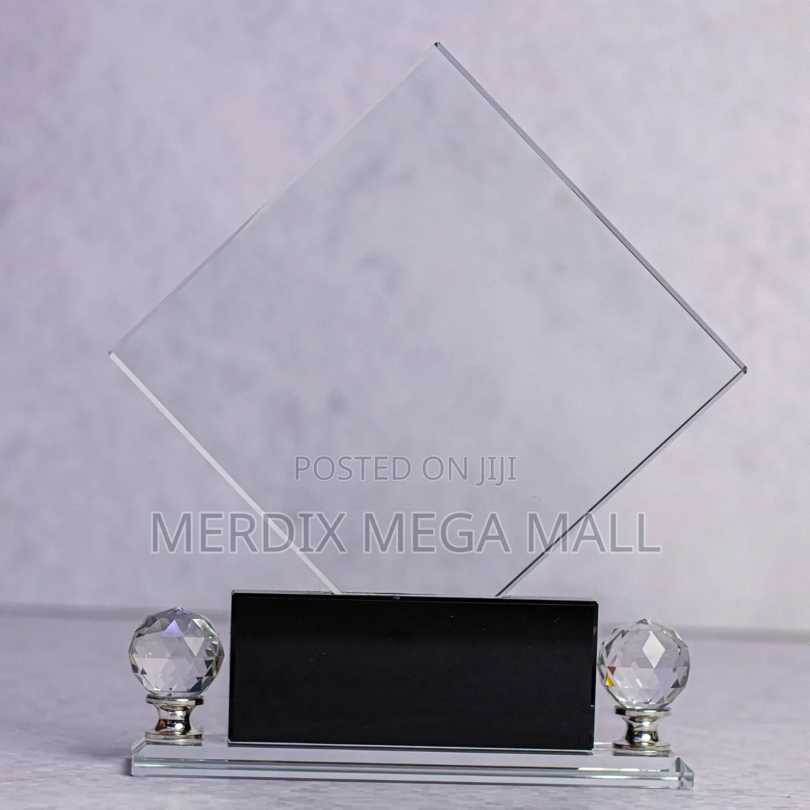Trapezium - Kny 6
 Award, Awards