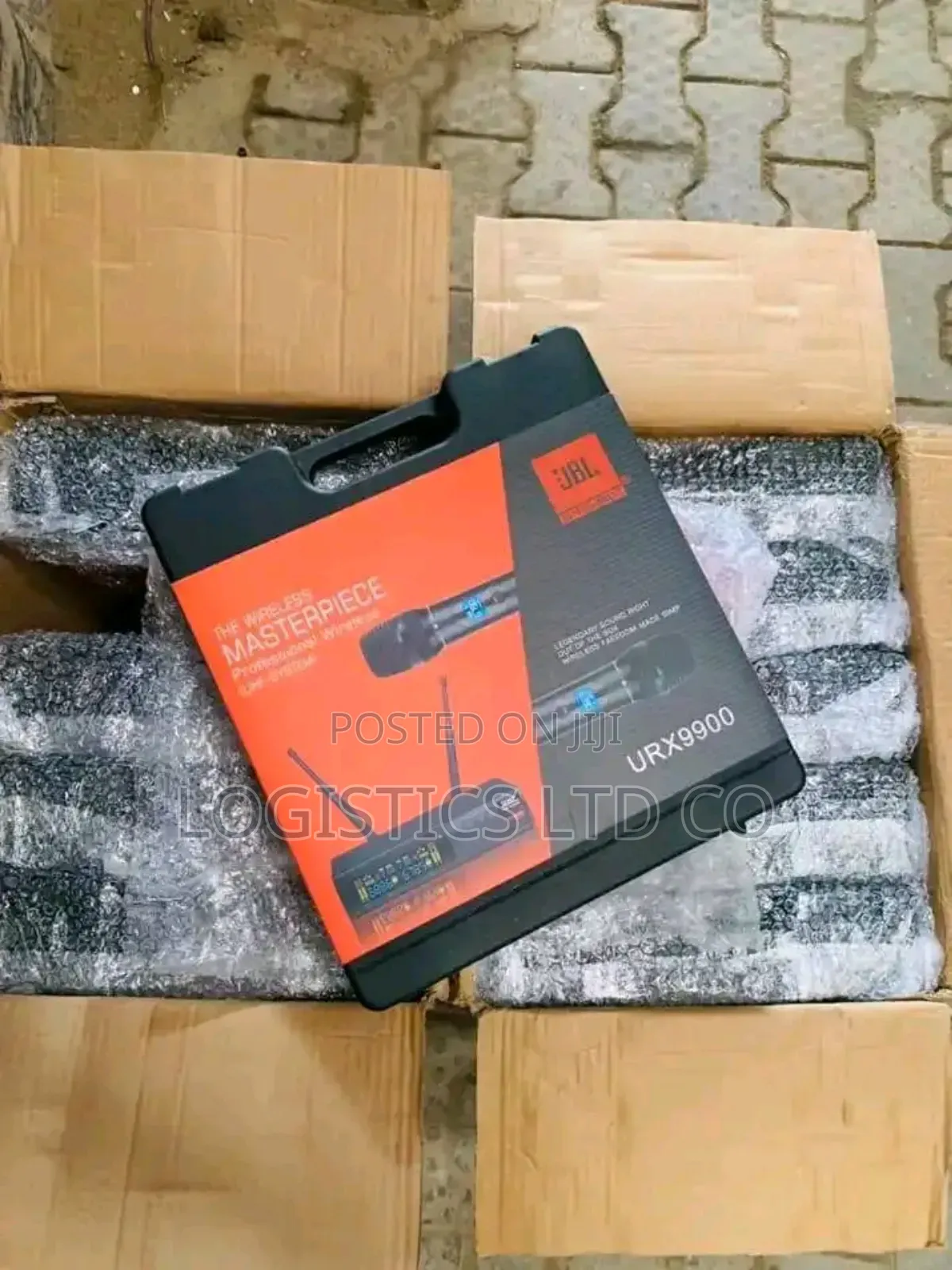 JBL Wireless Masterpiece Microphone Urx 9900
