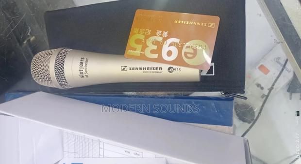 Sennheiser E935 Handled Dynamic Microphone - main view