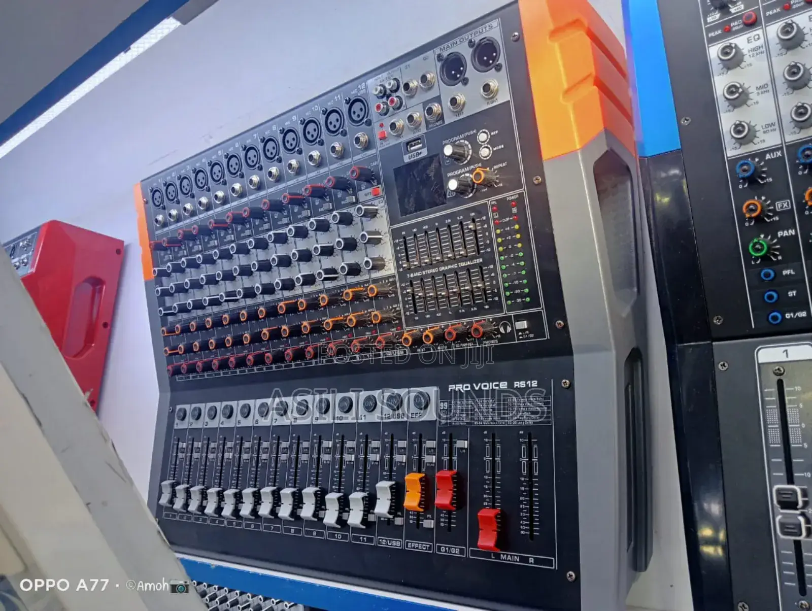 Pro Voice Rs12 Powered Mixer