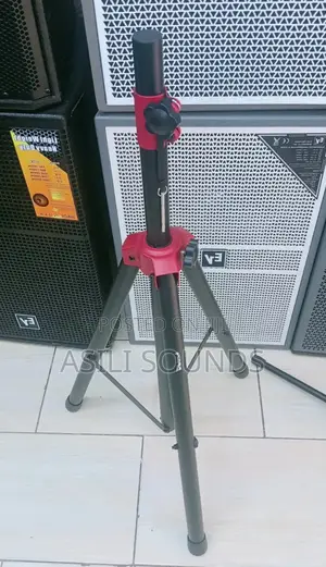 Milwaukee Heavy-Duty, Adjustable Tripod Speaker Stand