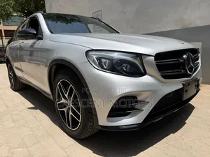 Mercedes-Benz GLC-Class 2019 Silver