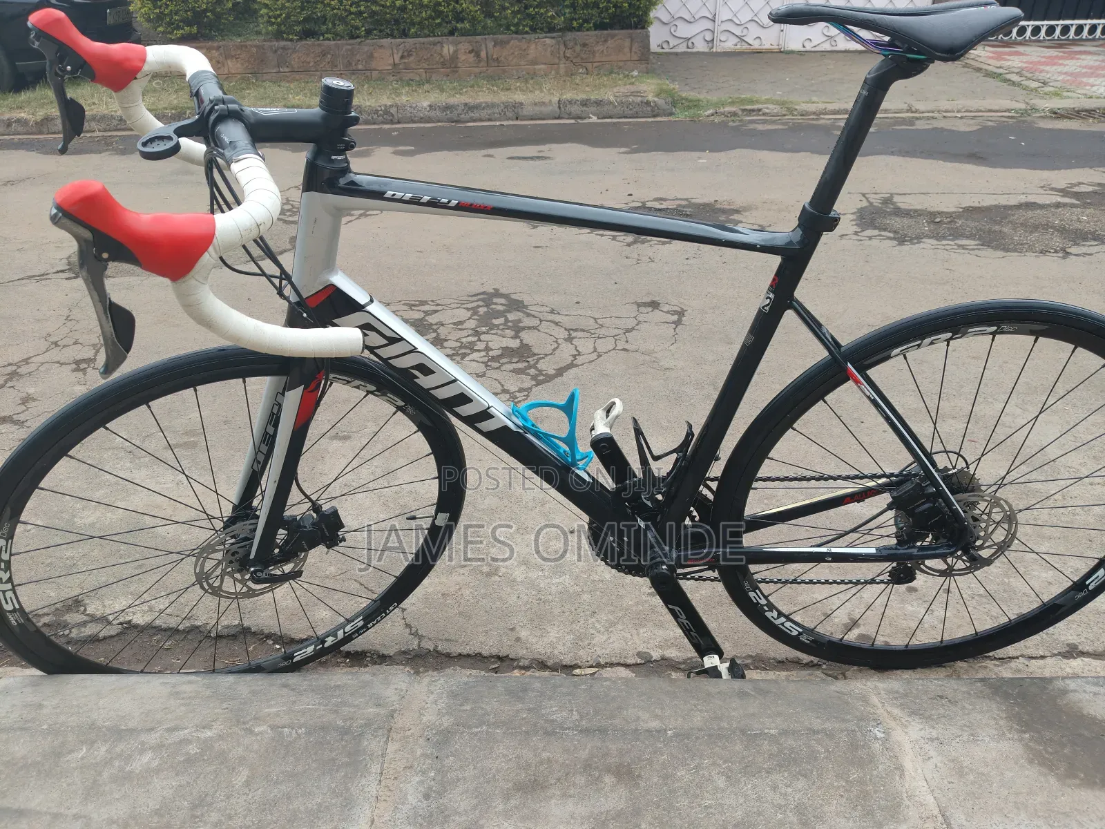 Giant Defy Advanced Allux